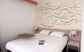 Ibis Styles Paris Tolbiac Bibliotheque